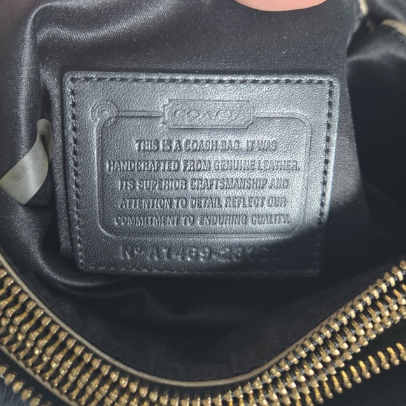 Coach Black Leather Women's Purse - Picture 4 of 8